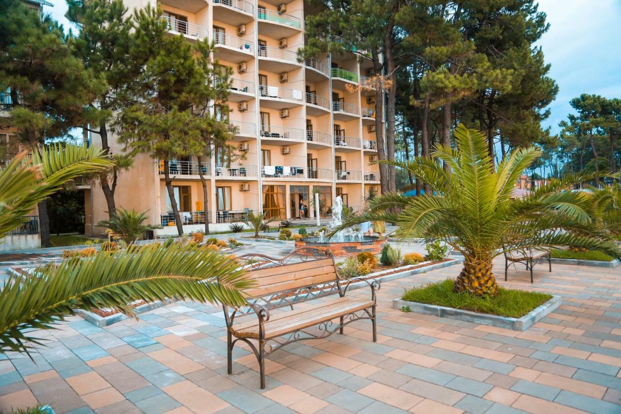 Mirage Hotel Shekhvetili Ngoại thất bức ảnh